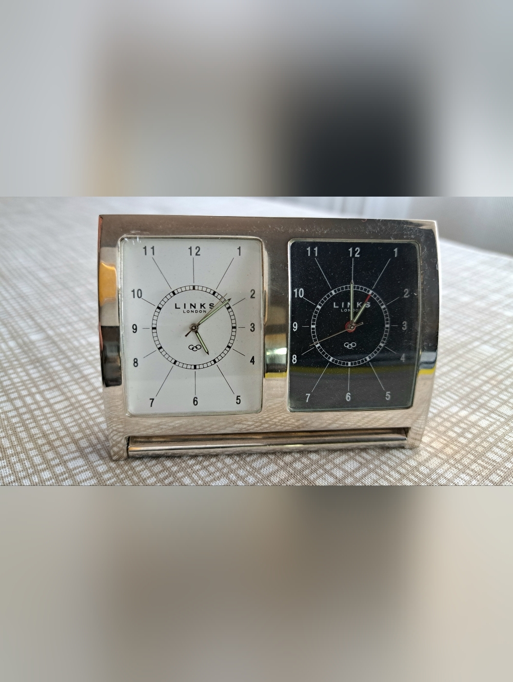 Links of London Dual Time Zone Travel alarm Clock